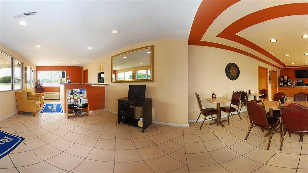 Rodeway Inn Concordia ภายนอก รูปภาพ